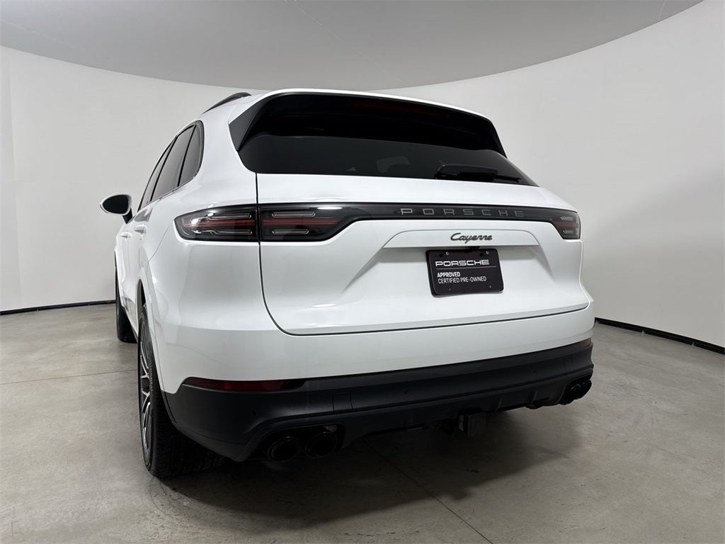 2023 Porsche Cayenne Platinum Edition