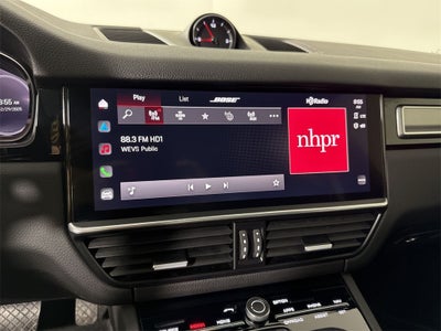 2023 Porsche Cayenne Platinum Edition