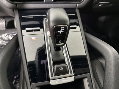 2023 Porsche Cayenne Platinum Edition