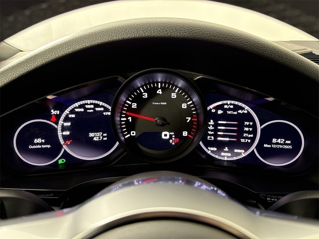 2023 Porsche Cayenne Platinum Edition