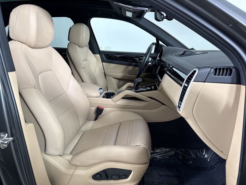 2023 Porsche Cayenne AWD