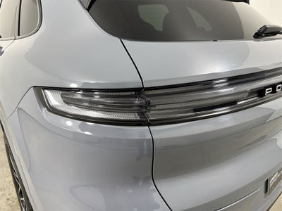 2025 Porsche Cayenne AWD