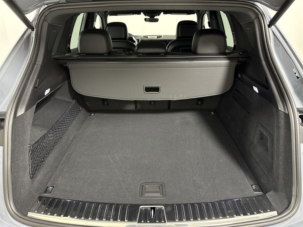 2025 Porsche Cayenne AWD