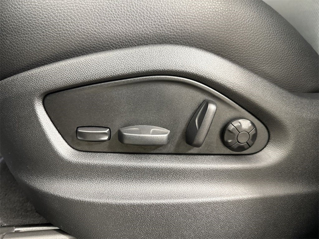 2025 Porsche Cayenne AWD