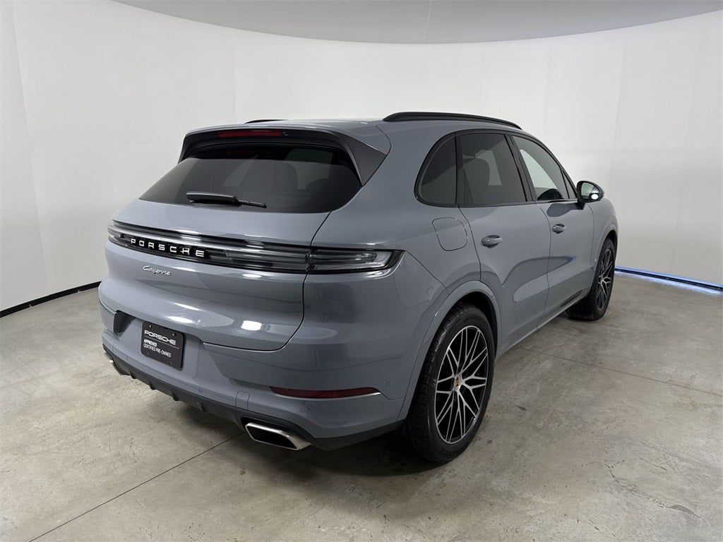 2025 Porsche Cayenne AWD