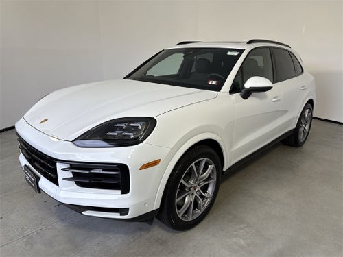 2025 Porsche Cayenne AWD