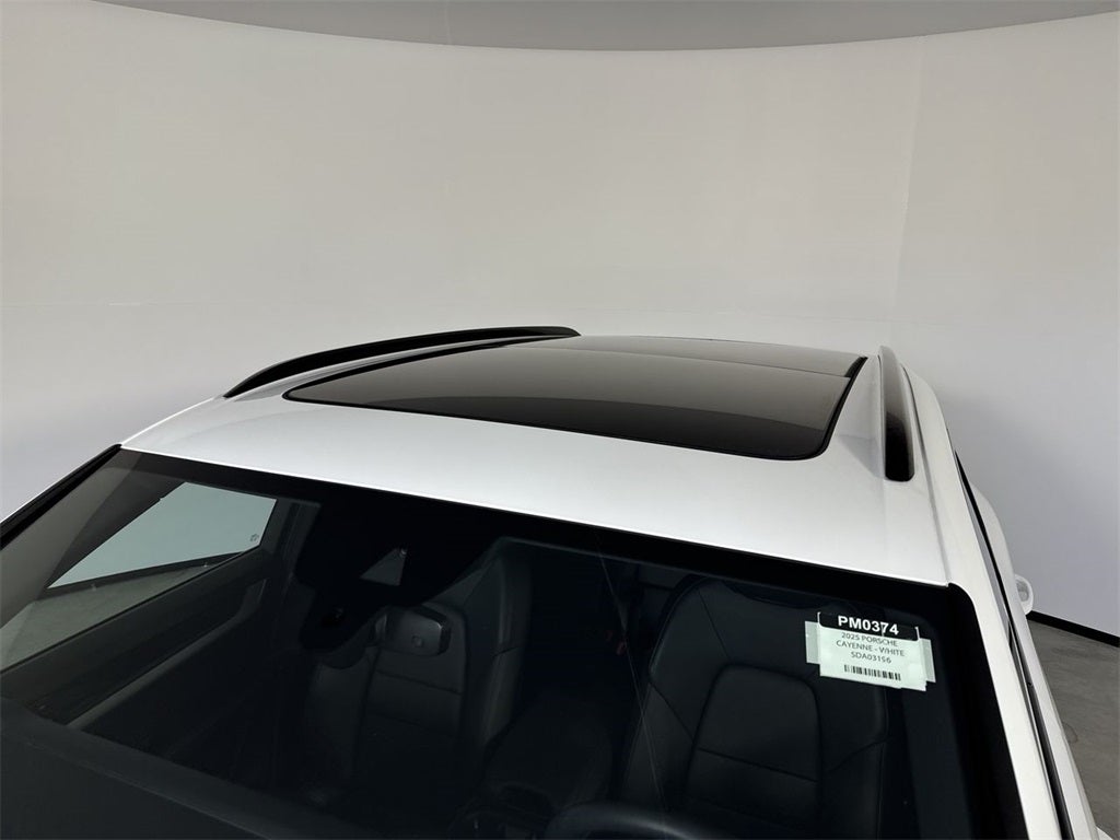 2025 Porsche Cayenne AWD