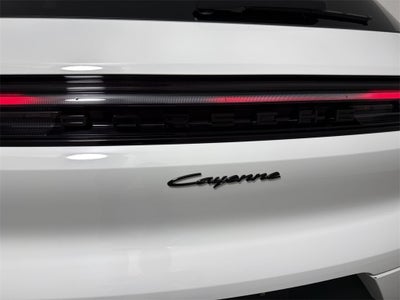 2025 Porsche Cayenne AWD