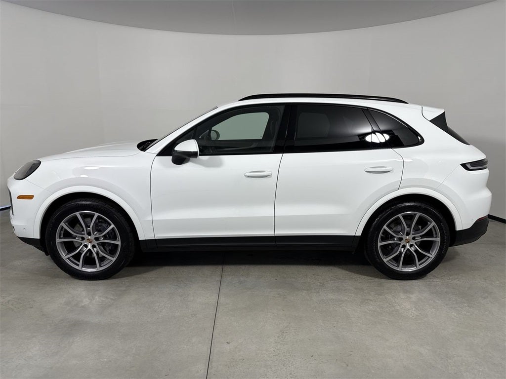 2025 Porsche Cayenne AWD