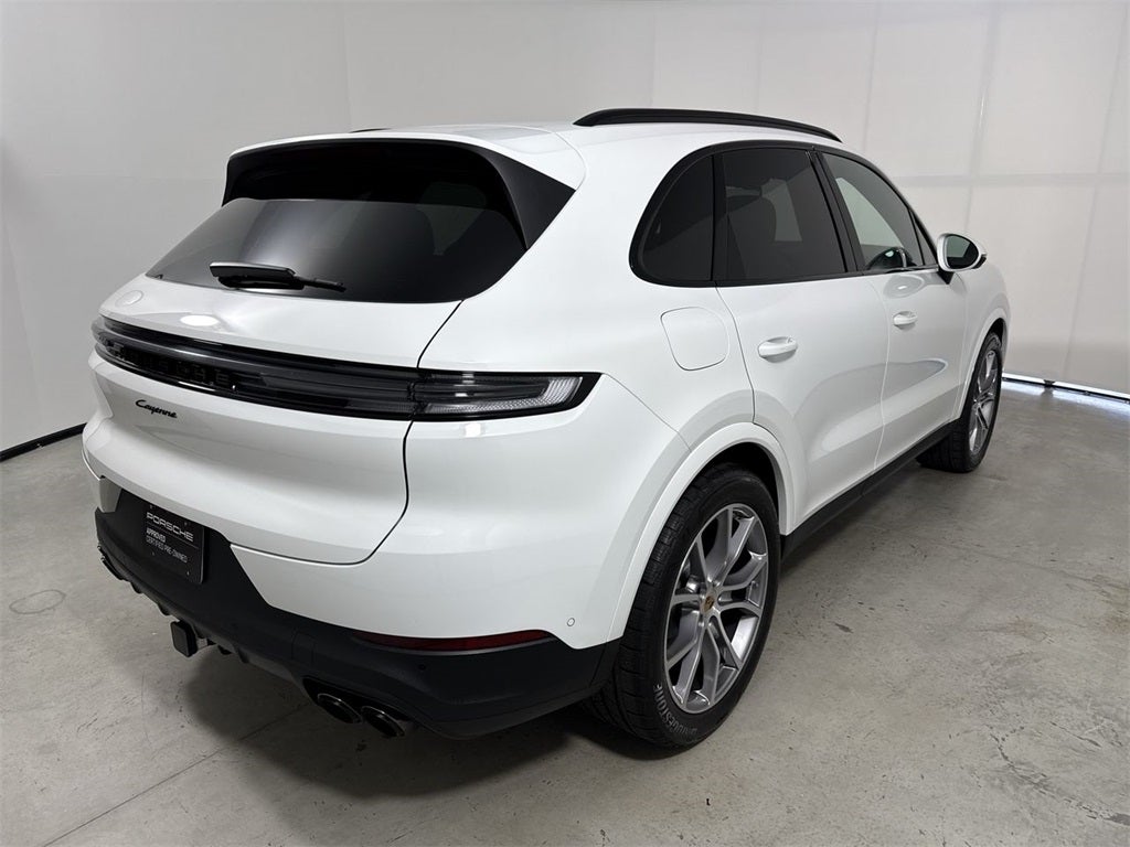2025 Porsche Cayenne AWD