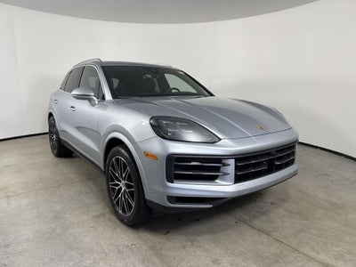 2025 Porsche Cayenne AWD