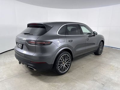 2023 Porsche Cayenne Platinum Edition