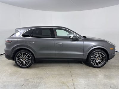 2023 Porsche Cayenne Platinum Edition