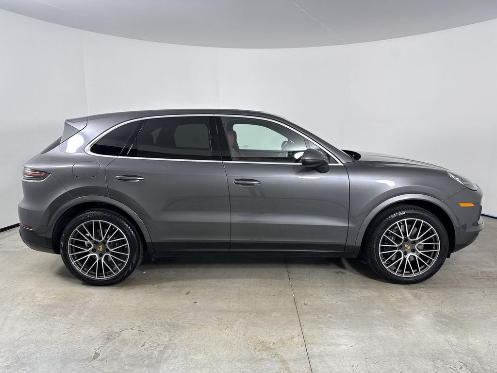 2023 Porsche Cayenne Platinum Edition
