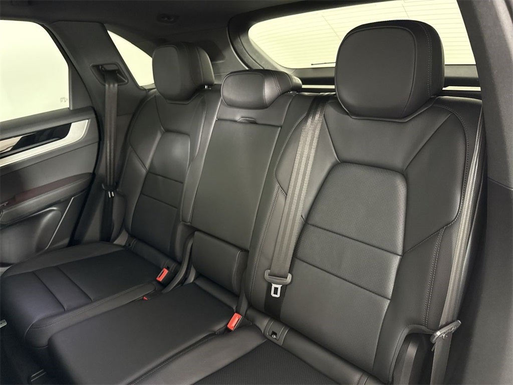 2025 Porsche Cayenne AWD