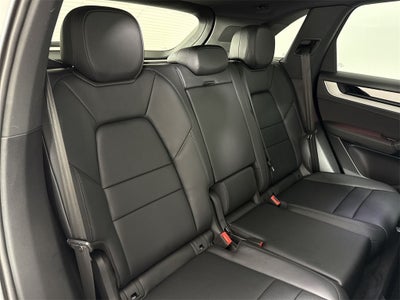 2025 Porsche Cayenne AWD