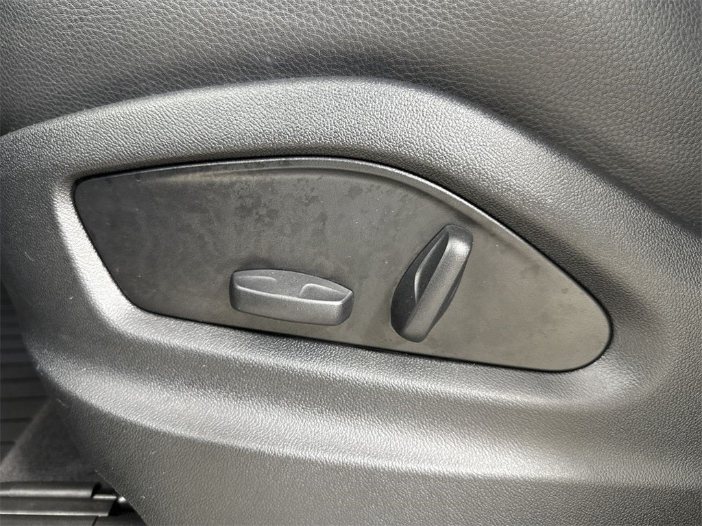 2025 Porsche Cayenne AWD