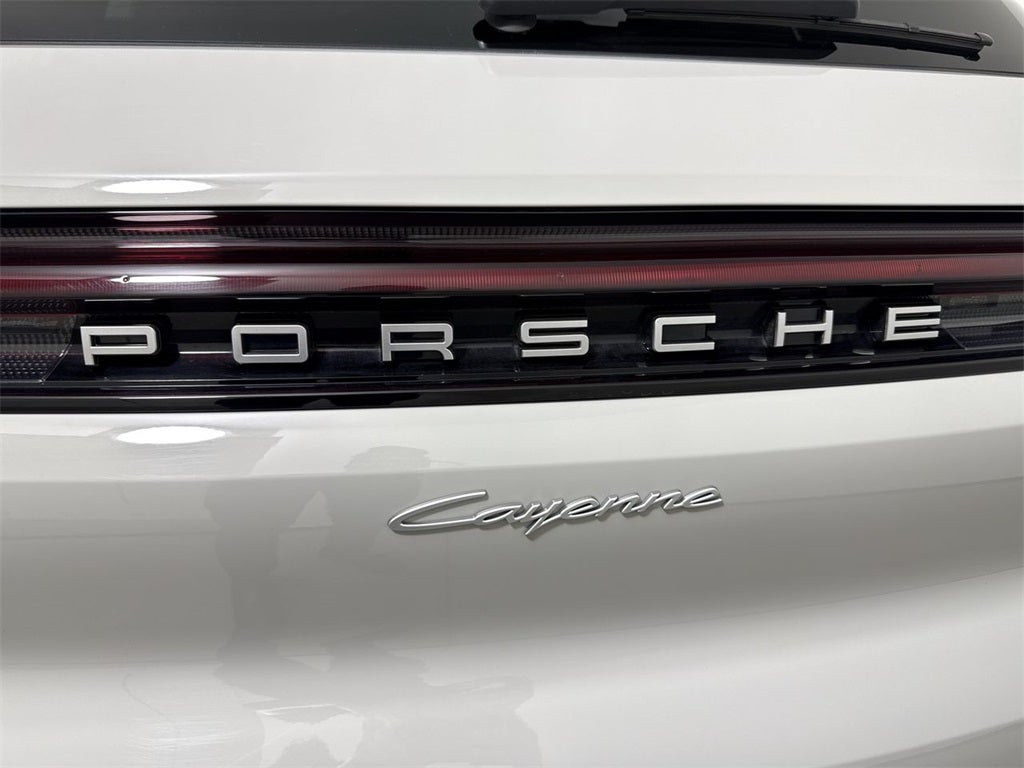 2025 Porsche Cayenne AWD