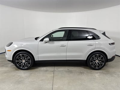 2025 Porsche Cayenne AWD