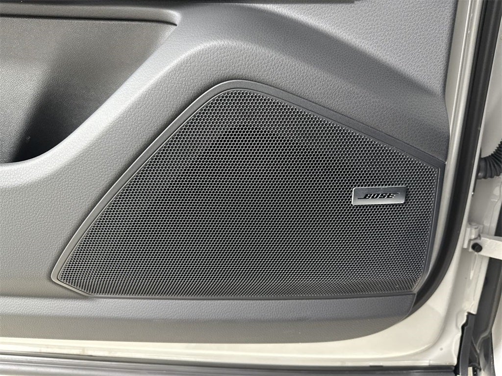 2025 Porsche Cayenne AWD