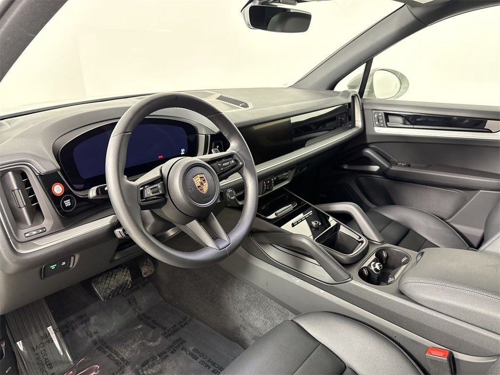 2025 Porsche Cayenne AWD