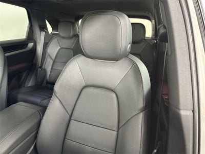 2025 Porsche Cayenne AWD