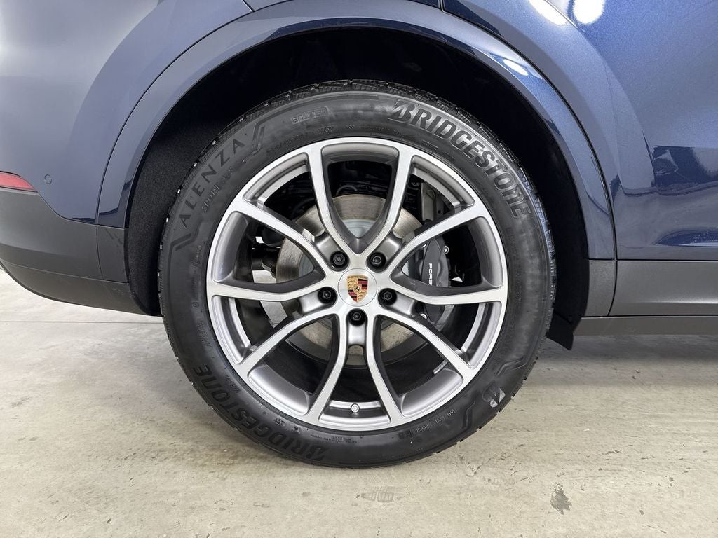 2026 Porsche Cayenne AWD