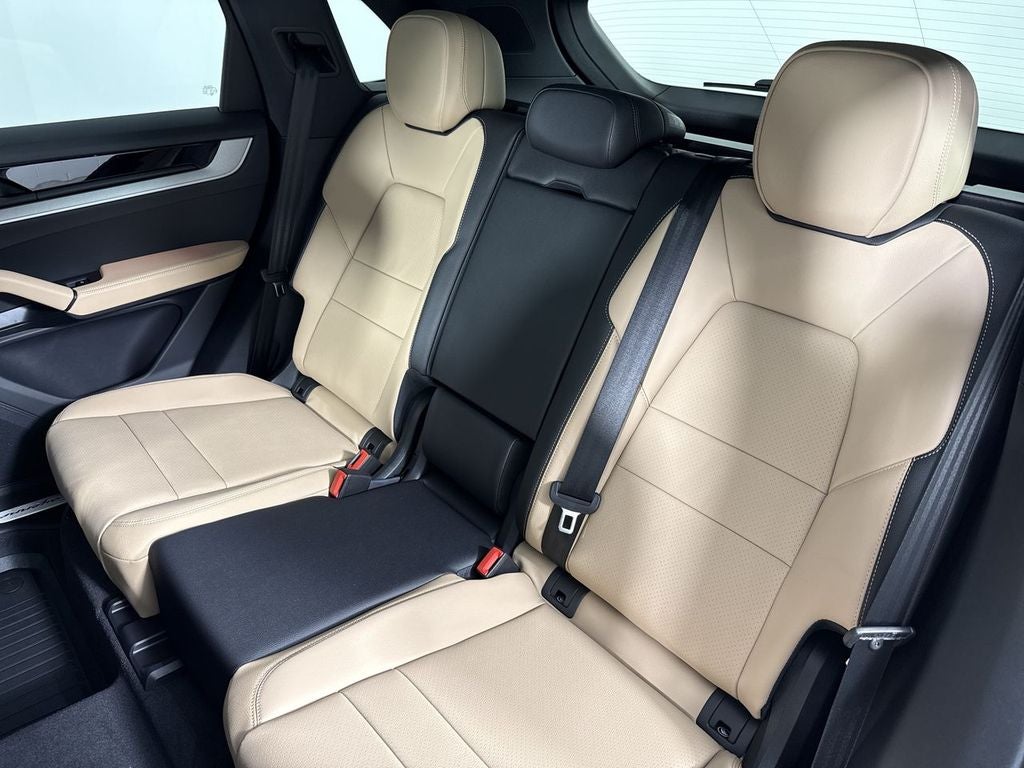 2026 Porsche Cayenne AWD