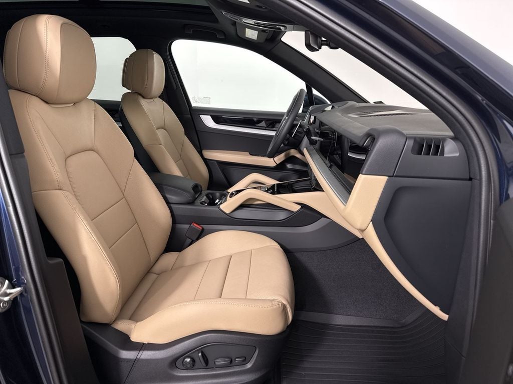 2026 Porsche Cayenne AWD