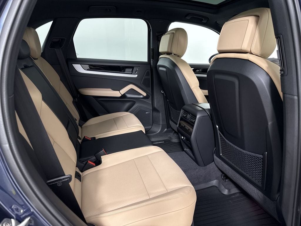 2026 Porsche Cayenne AWD