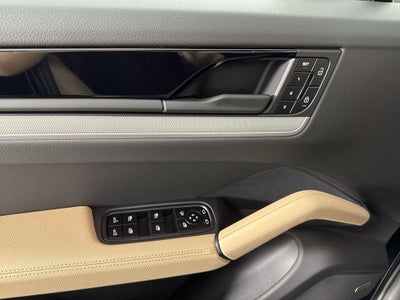 2026 Porsche Cayenne AWD