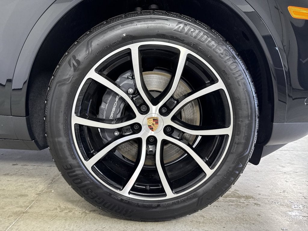 2026 Porsche Cayenne AWD