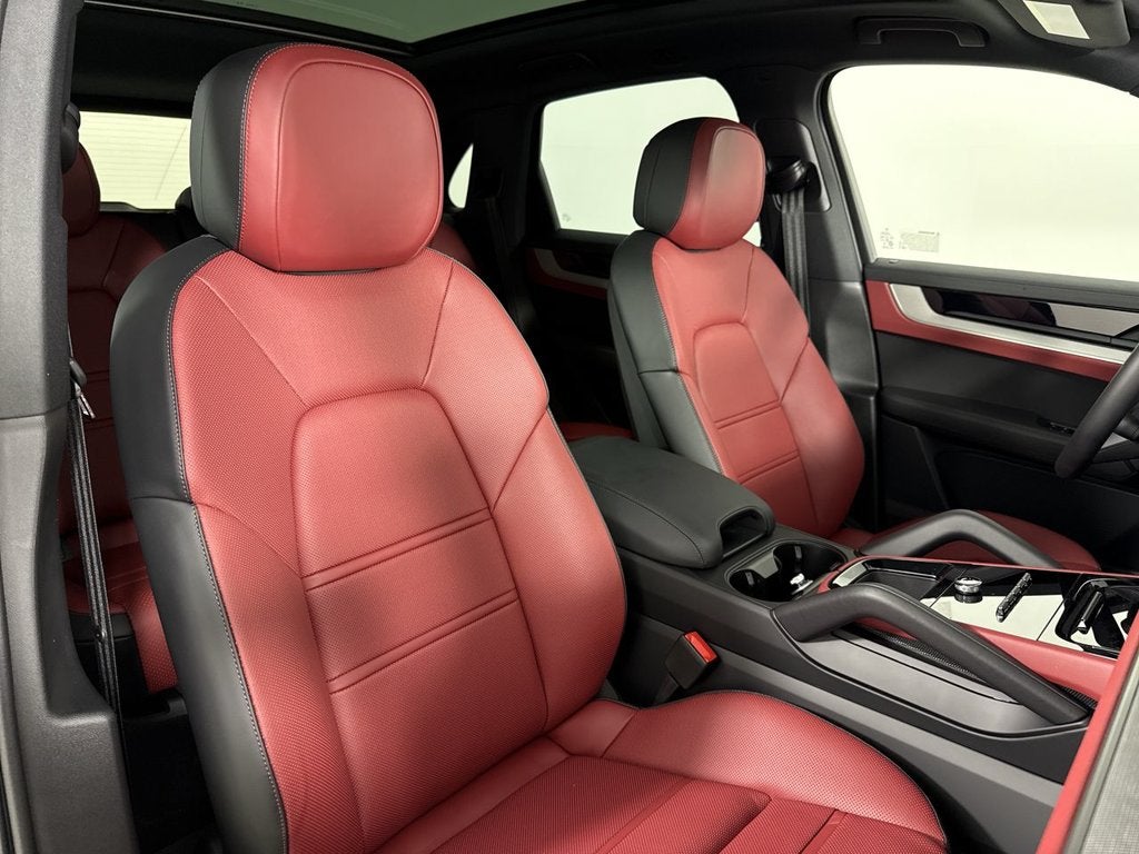 2026 Porsche Cayenne AWD