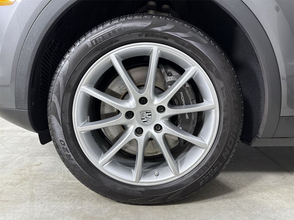 2022 Porsche Cayenne AWD