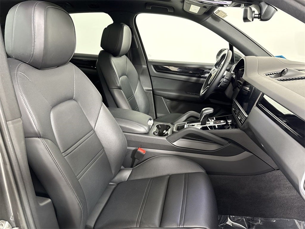 2022 Porsche Cayenne AWD