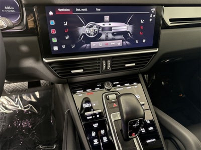 2022 Porsche Cayenne AWD