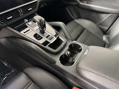 2022 Porsche Cayenne AWD