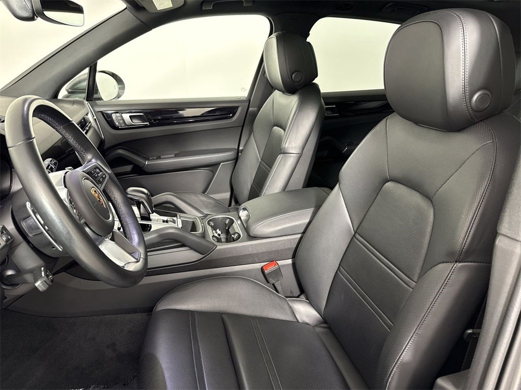 2022 Porsche Cayenne AWD