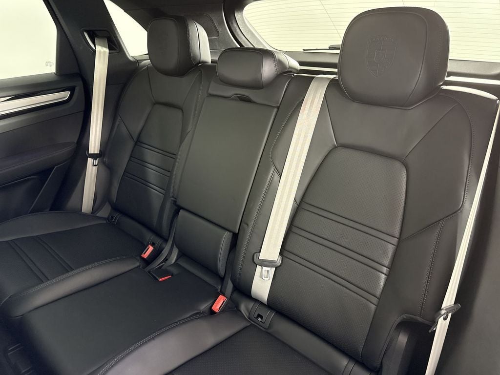 2023 Porsche Cayenne AWD