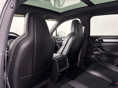 2023 Porsche Cayenne AWD
