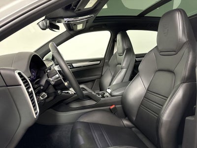 2023 Porsche Cayenne AWD