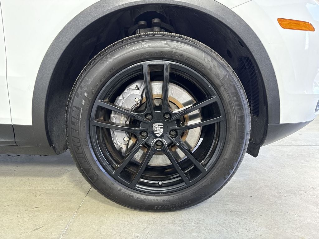 2023 Porsche Cayenne AWD