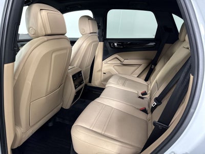 2023 Porsche Cayenne AWD