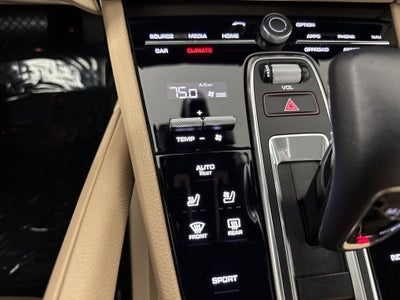 2023 Porsche Cayenne AWD