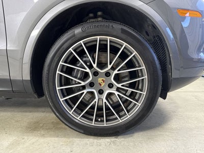 2023 Porsche Cayenne AWD