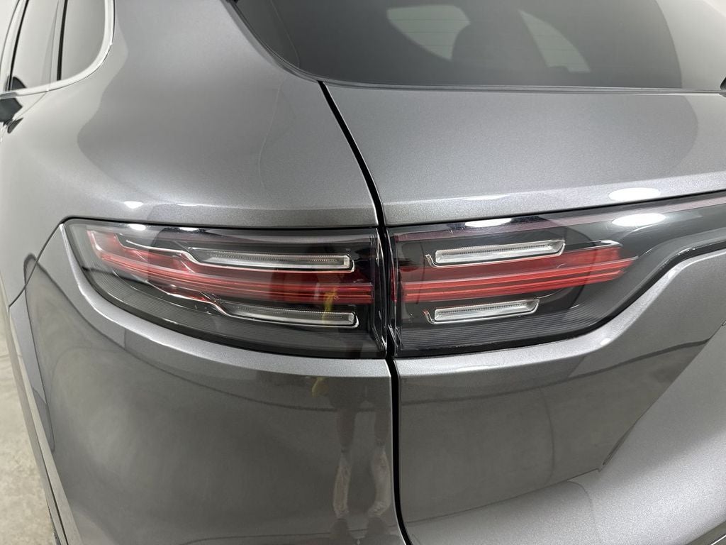 2023 Porsche Cayenne AWD
