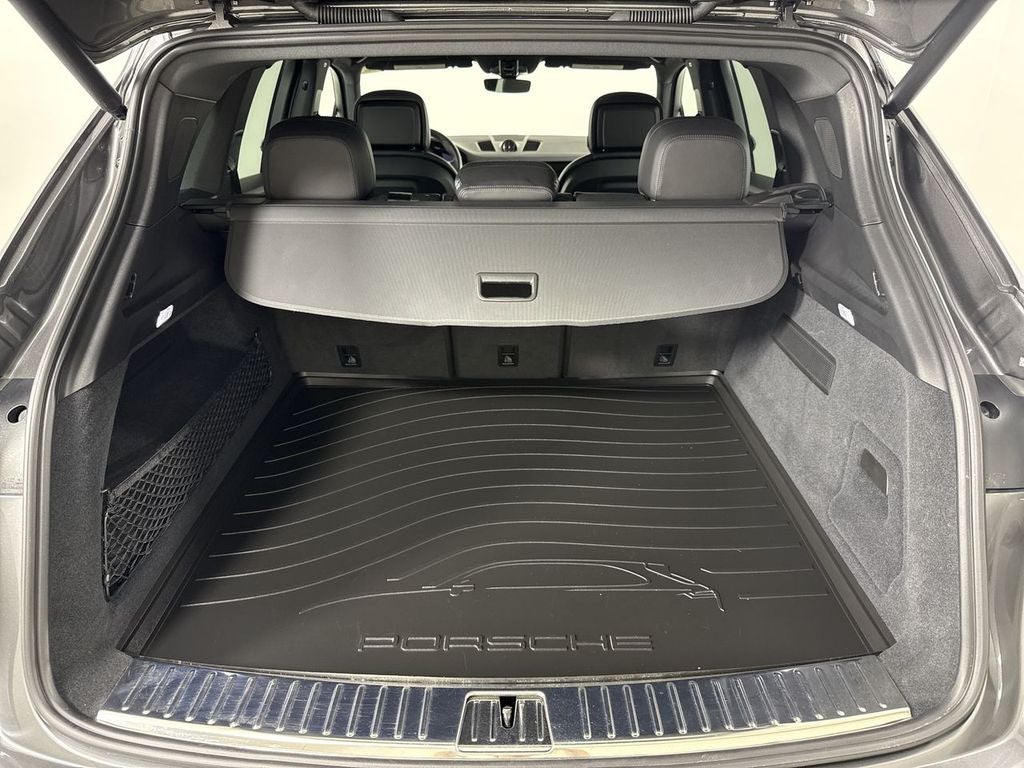 2023 Porsche Cayenne AWD
