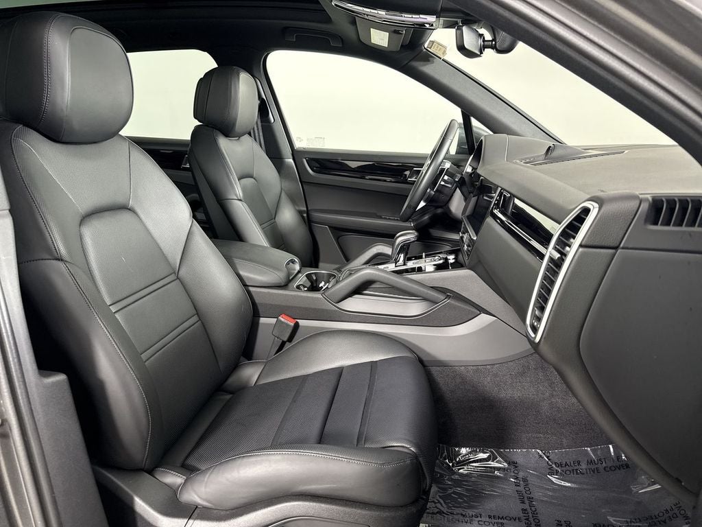 2023 Porsche Cayenne AWD