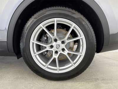 2024 Porsche Cayenne AWD