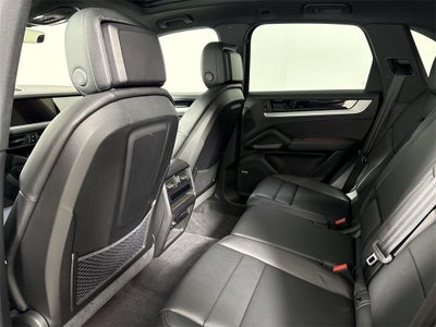 2024 Porsche Cayenne AWD